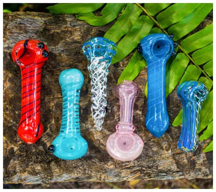 free weed pipes