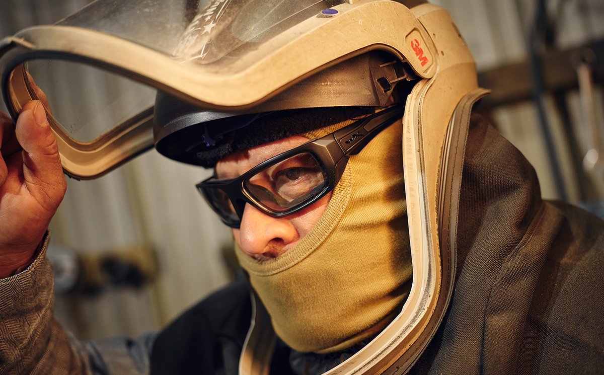 WHAT ARE THE BEST SAFETY GLASSES TO WEAR
